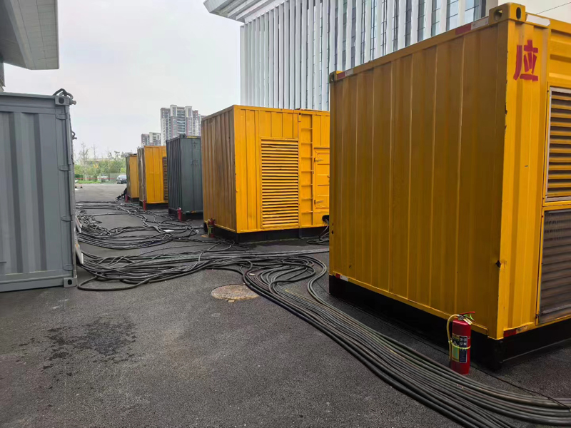 高石碑镇不同季节柴油发电机组保养有哪些注意事项？